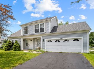 1303 York Dr, Carpentersville, IL 60110