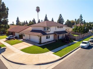 2502 S Center St, Santa Ana, CA 92704