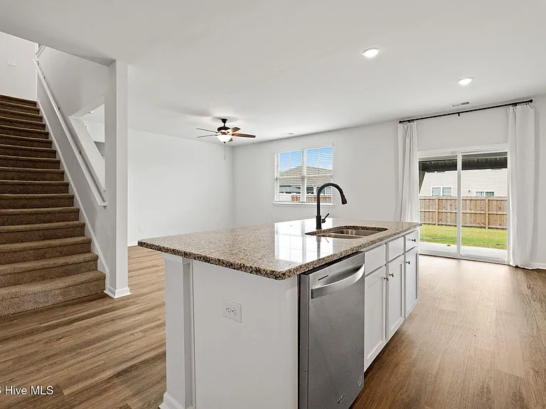 2091 Bella Point Dr SE — Photo 14