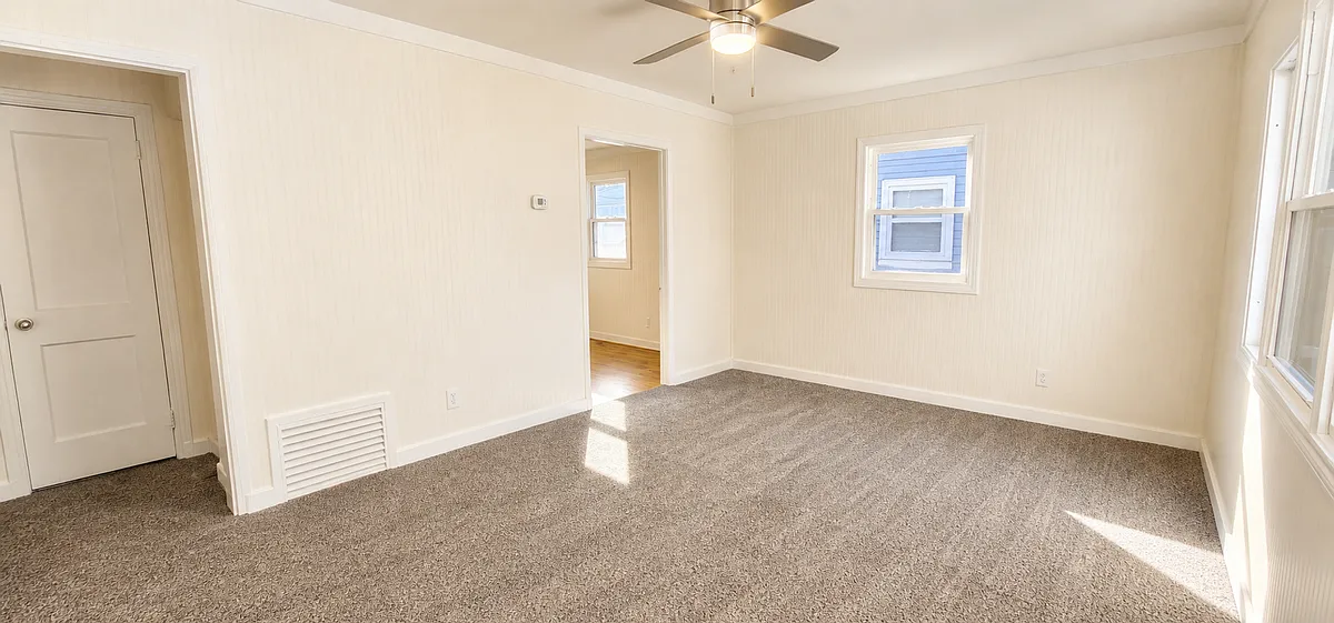 Building Photo - 311 N 36th St