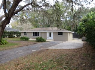486 Bay Rd, Mount Dora, FL 32757