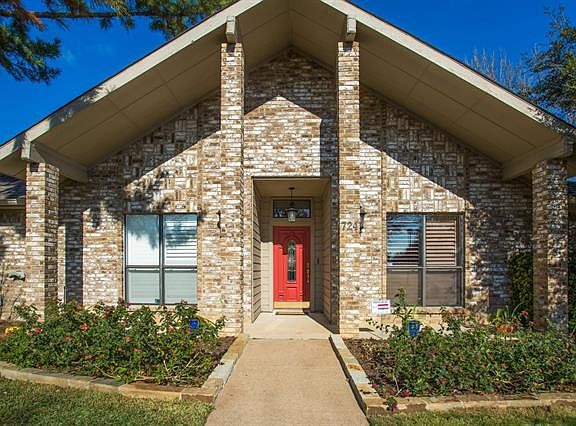 4th image of 724 Dove Cir