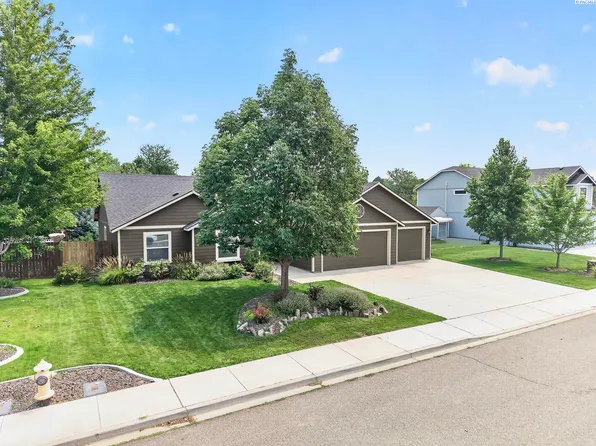 3544 Kristin Dr, West Richland, WA 99353