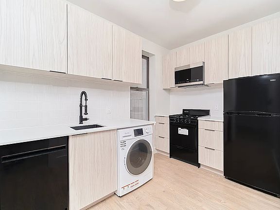 4th image of 200 2nd Ave APT 45