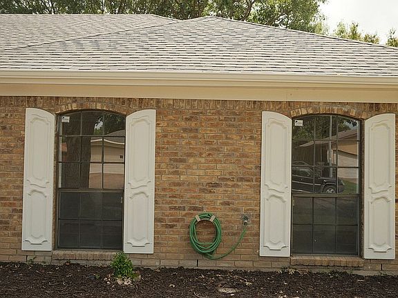 3rd image of 1104 Candlewood Dr