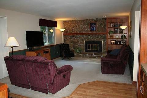 E-Family Room