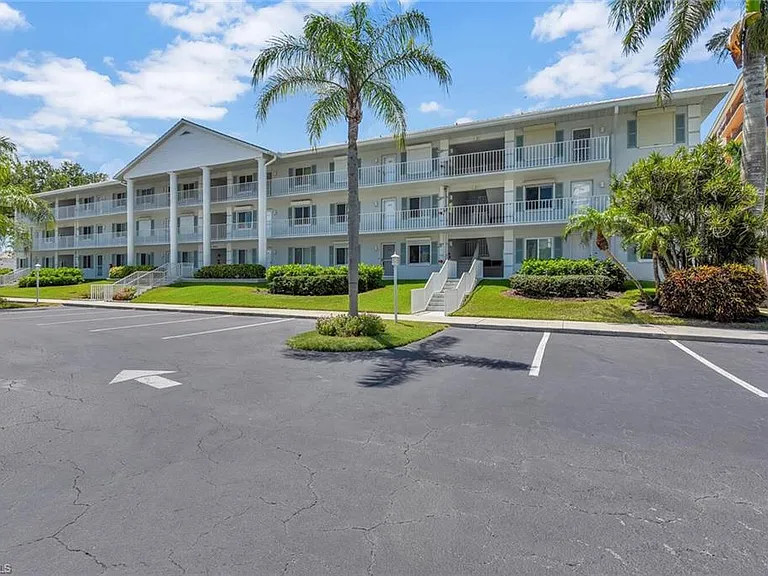 10682 Gulf Shore Dr #C-205 — Photo 24