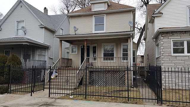 1st image of 835 N Lawler Ave