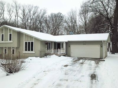 8125 Spring Valley Rd, Waconia, MN, 55387