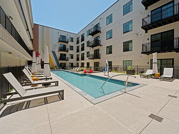 4th image of 4315 S Congress Ave #220