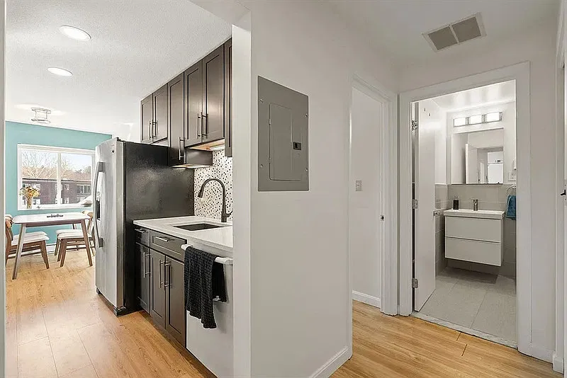 1 bed, 1.0 bath, 891 sqft, $1,850 — Photo 4