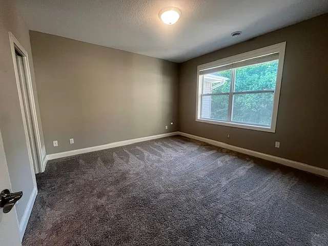631 Liberty Way — Photo 7