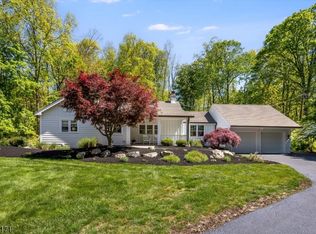 3 Laurel Pl, Chester Twp., NJ 07930