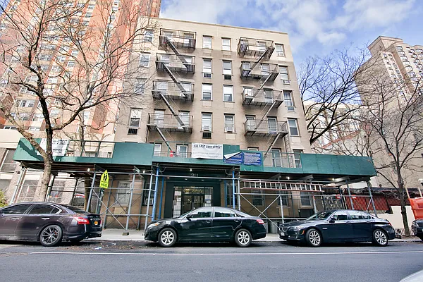 Rented by Platinum Properties | media 16