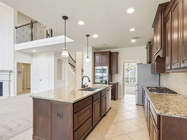 20323 Mary Point Ln — Photo 17