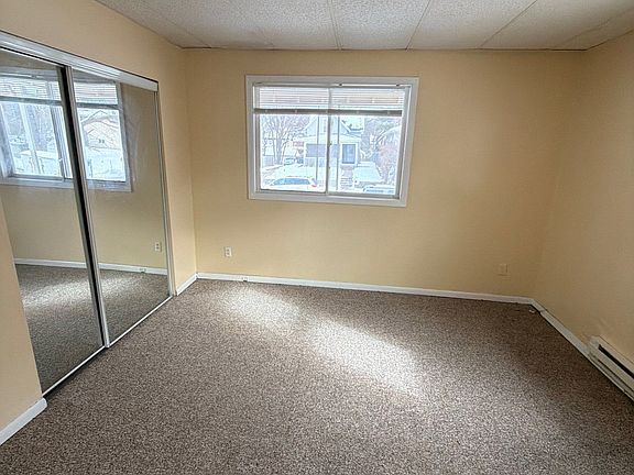 3rd image of 923 Desoto St Unit 1