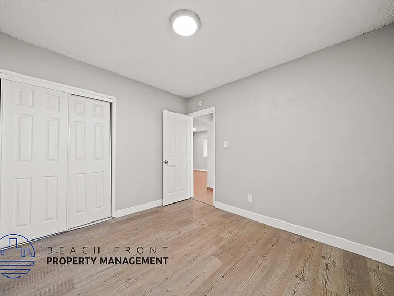8232 Wilcox Ave — Photo 18