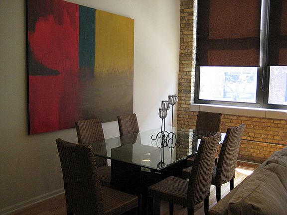 5th image of 1924 N Hubbard St #205