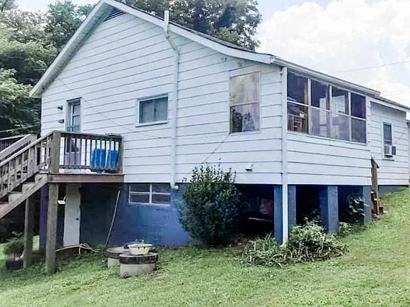 3rd image of 109 M T Holt Ave