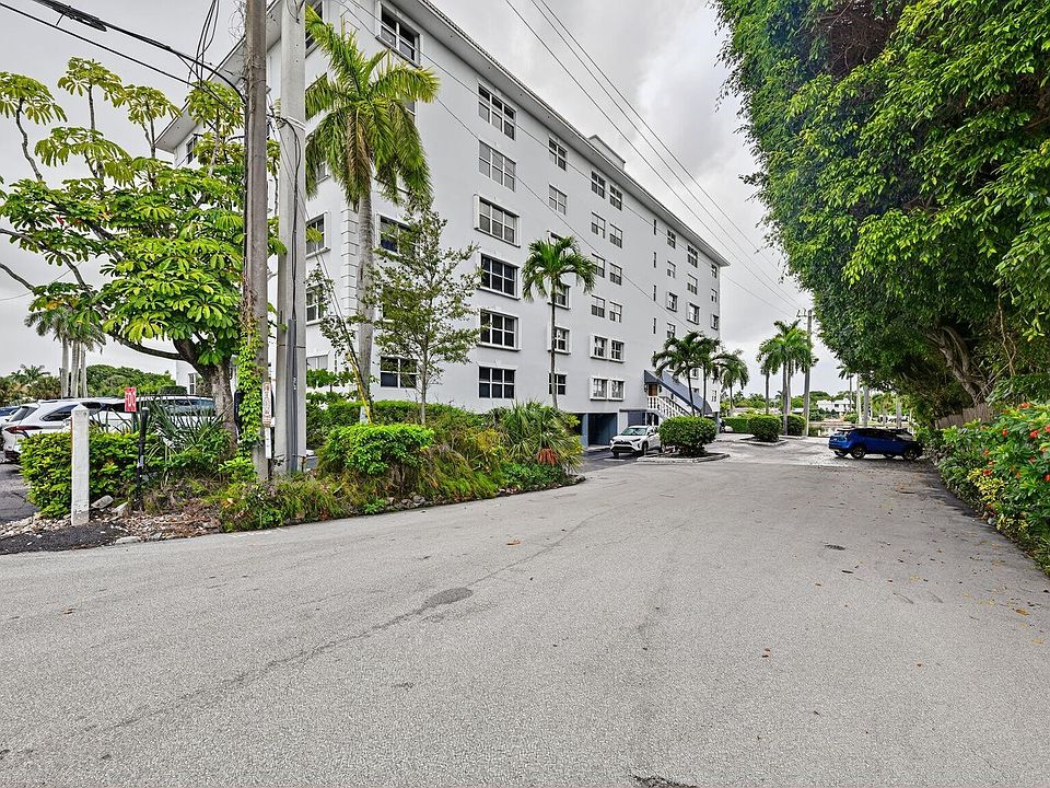 1st image of 1881 Middle River Drive #301