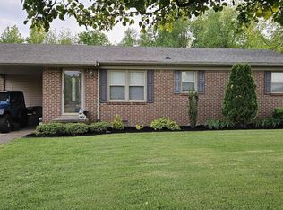 660 Evergreen St, Dresden, TN 38225