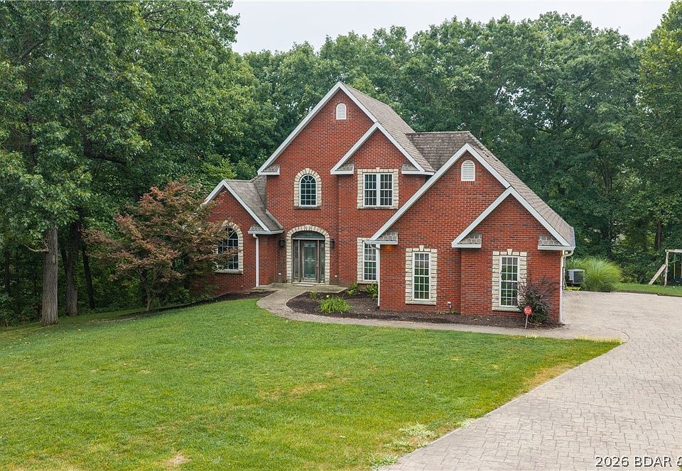 1st image of 141 Cherry Hill Ct