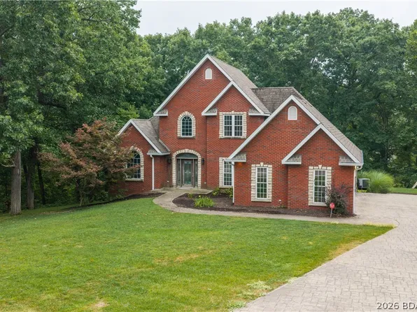 141 Cherry Hill Ct, Lake Ozark, MO 65049