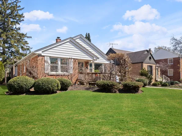 537 S Ashland Ave, La Grange, IL 60525