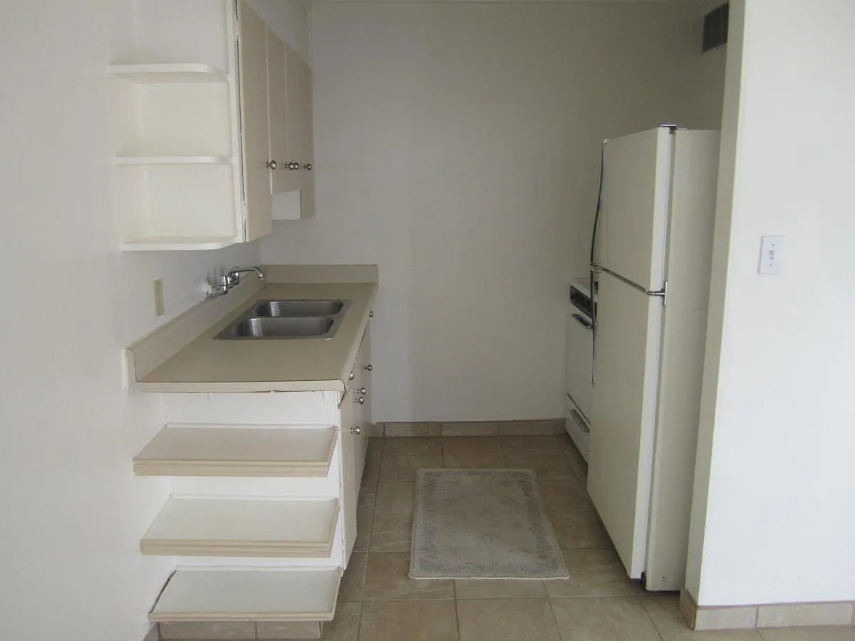 1 bed, 800 sqft, $925 — Photo 4