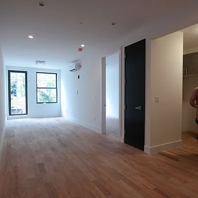 Rented by Nooklyn NYC LLC | media 26