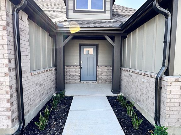 2nd image of 10857 Black Onyx Dr