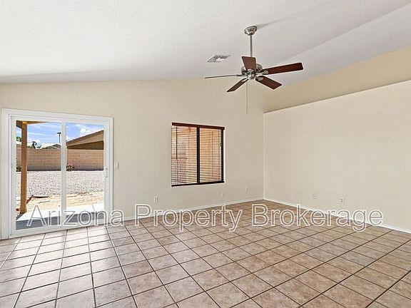 4th image of 1885 E Palomino Dr