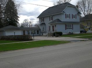 711 Gilman St, Sheffield, IA 50475