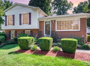 3305 Woodlea Dr, Greensboro, NC 27406