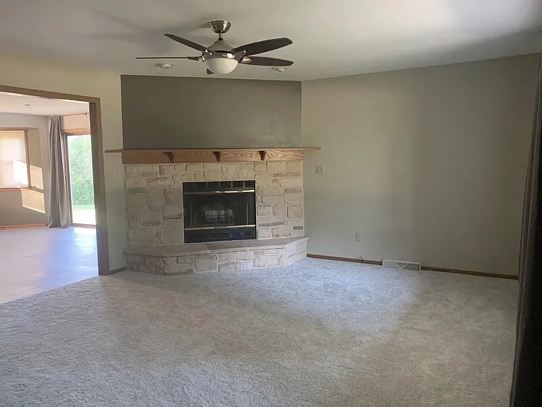 21580 Mary Lynn Dr — Photo 12