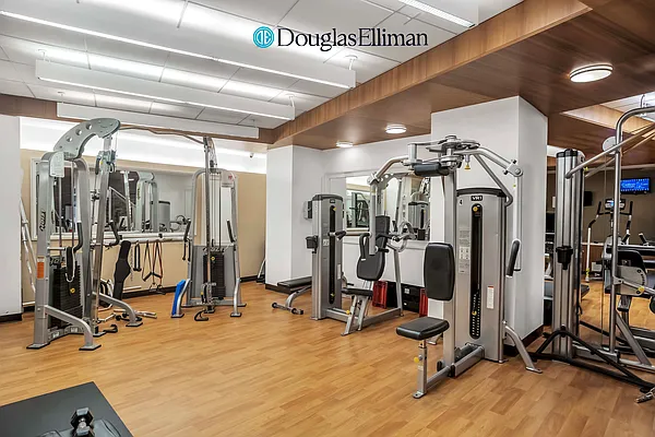 Sold by Douglas Elliman | media 18