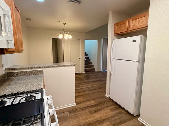 2nd image of 32531 Date Palm Dr #6