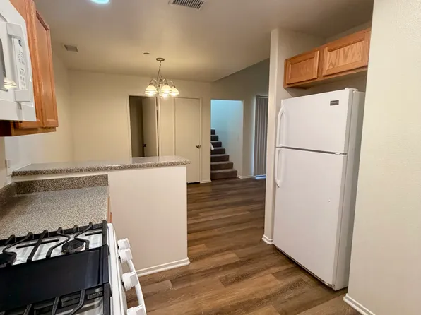 32531 Date Palm Dr #6, Cathedral City, CA 92234