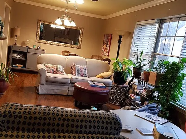 2098 Montreat Cir, Birmingham, AL 35216