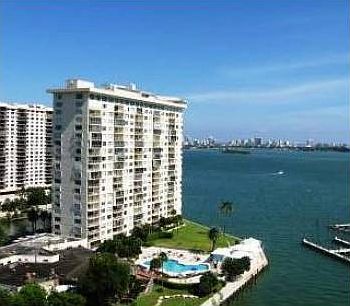 4th image of 11111 Biscayne Blvd #4G