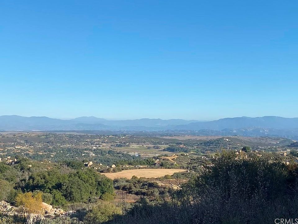 1st image of 39 Hacienda