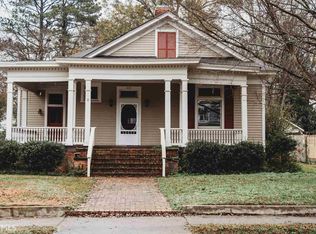 812 Thomaston St, Barnesville, GA 30204