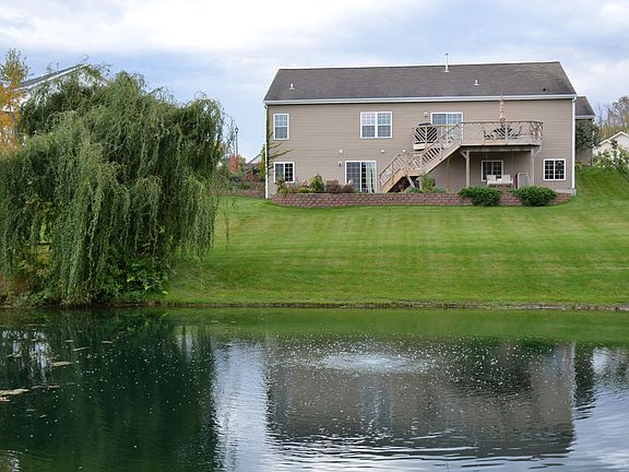 3rd image of 481 Thurow Dr