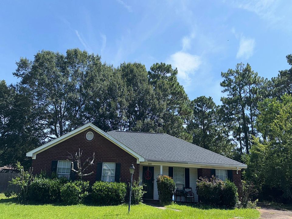 1st image of 1810 Woodland Hills Ct
