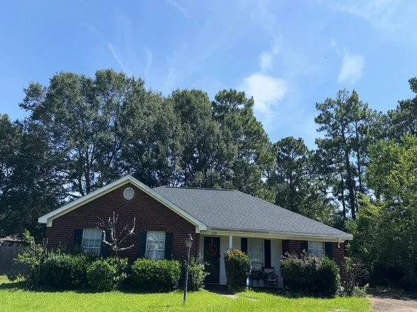 1810 Woodland Hills Ct, Semmes, AL 36575