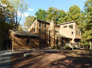 10 Ace Ln, East Stroudsburg, PA