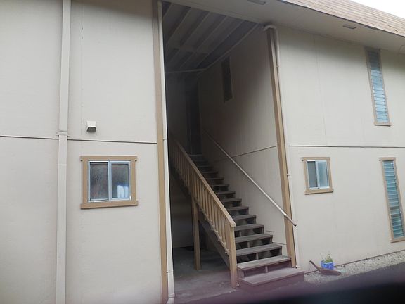 Entry, unit 3 or top right