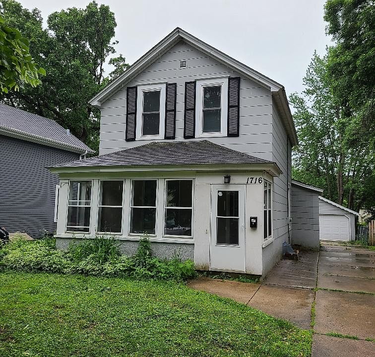 1716 Hewitt Ave, Saint Paul, MN 55104 Zillow