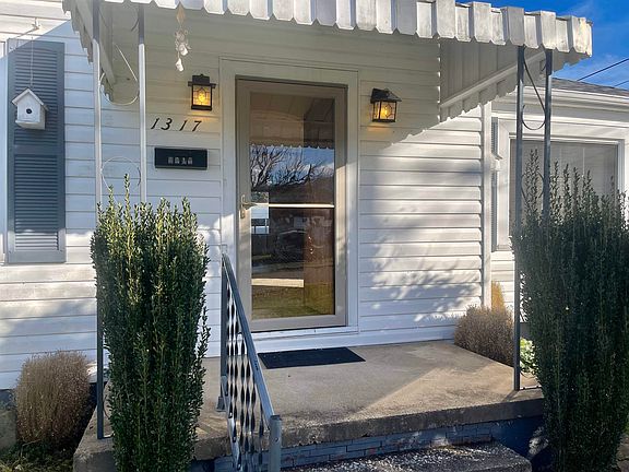 4th image of 1317 Union Ave