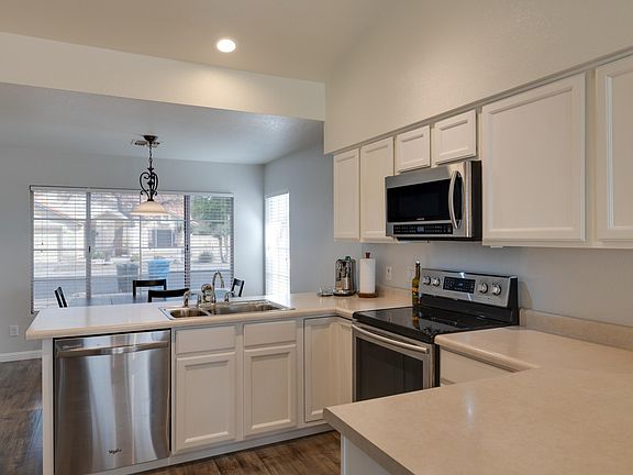 5th image of 30238 N 40th Pl